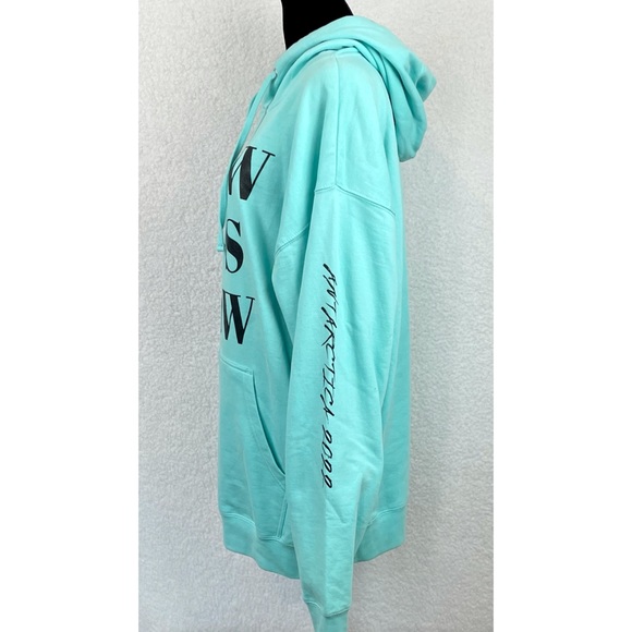 Light Blue “Wow It’s Now” Antarctica 2022 Pullover Hoodie - Picture 5 of 12